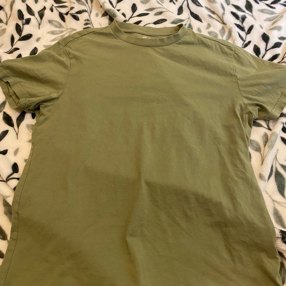 H&M Khaki Regular Fit Tee